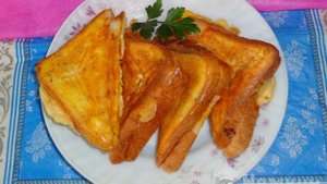 Сэндвичи с сыром и яйцом в мультипекаре