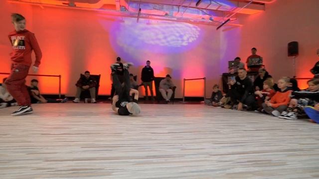 MEGA URBANIA - 1x1 kids - round 3 - 1'8 - SPB #bmvideo смотреть онлайн