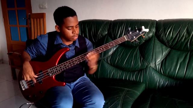Royal Coda - Numbing Agent (Bass Cover) смотреть онлайн