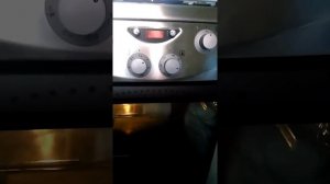 Газовая плита 60 см ширина.Горенье из нержавейки.Газ контроль и электро поджиг рабочего стола.