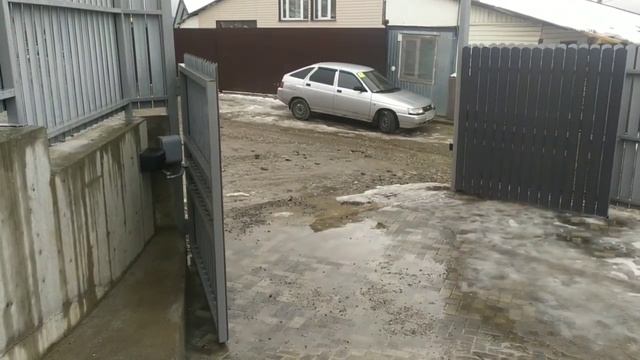 Установка рычажного привода Came на распашные ворота
