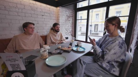 Парни Пробуют ФУДБЛОГ: Топ - не Топ