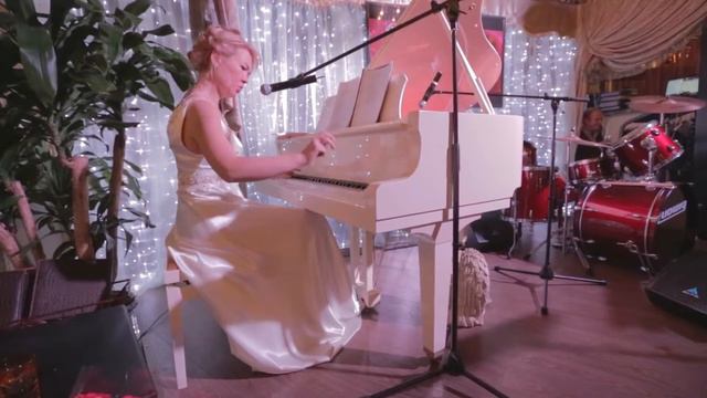 До мурашек "Город в себе" Валерия Кубьяс смотреть онлайн