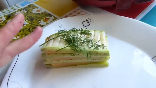 Рецепт для ленивых/Сытно и доступно/Сэндвич из кабачков/  мультипекарь REDMOND