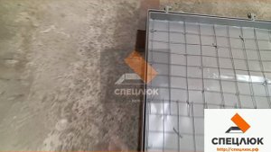 СПЕЦЛЮК. Люк под брусчатку прямоугольной формы с амортизаторами.