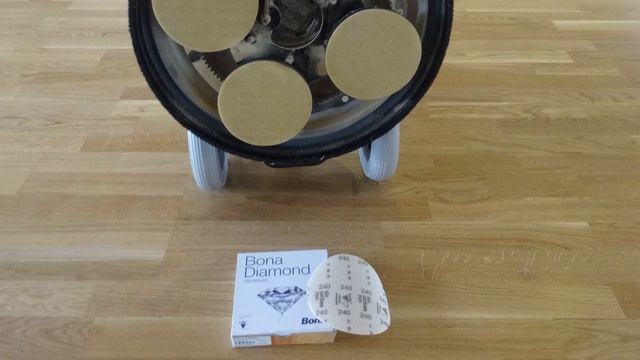 Реставрационное перепокрытие деревянных лакированных полов. смотреть онлайн