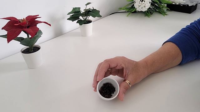 ЛИЦО ПОМОЛОДЕЕТ СРАЗУ на 10 лет!  Эффективная Маска для лица и рук.