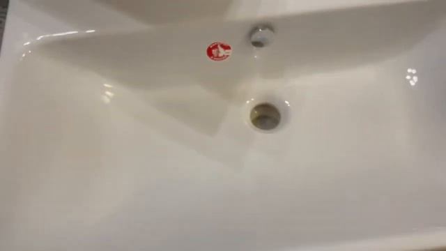 Распаковка — Умывальник Santek Адриана 70 смотреть онлайн