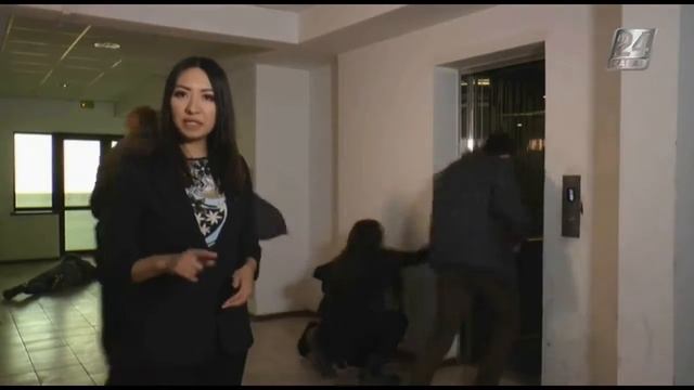 Как выжить? Землетрясение смотреть онлайн