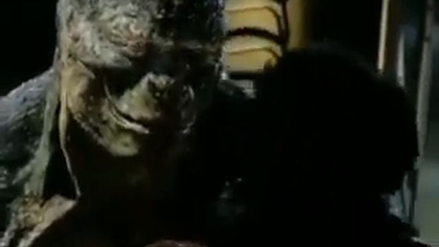 бедный питер паркер, ни мамы, ни папы