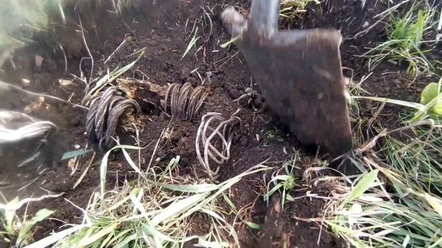 ?Нашли железный куб (2часть), магнит кидаем в колодец? смотреть онлайн