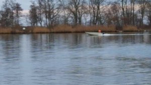 Лодка из полипропилена под мотором 9.9