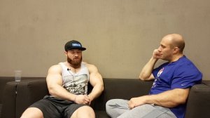 КАК СТАТЬ БОДИБИЛДЕРОМ?