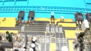 Ремонт усилителя Swat M2.120 с двумя загорающимися индикаторами.