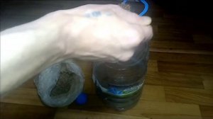 Как можно устранить в пятилитровой бутылки запах