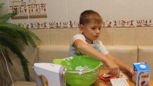Бисквитный Торт с Чиз-Кремом из Творожного Сыра и Сливок по Семейному Рецепту!