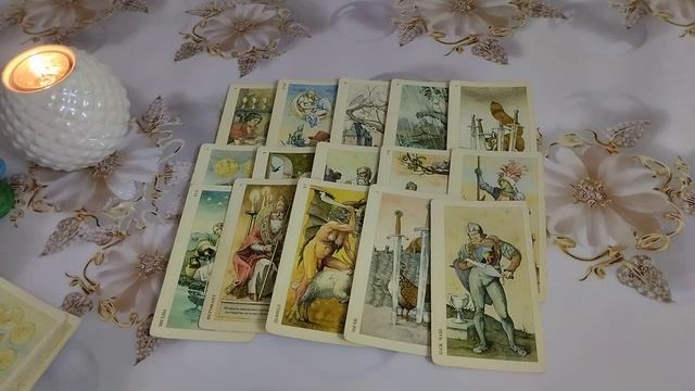 МУЖЧИНА КРУЖИТ ВОКРУГ ВАС! ЕГО ИСТИННЫЕ НАМЕРЕНИЯ? Таро гадание