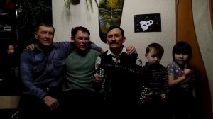 Домашний концерт!!!! Гранитный камушек под гармонь!!!
