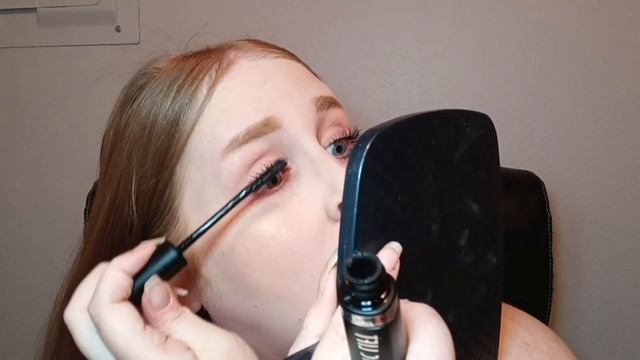 FIRST IMPRESSIONS: TESTING THE VIRAL L'OREAL TELESCOPIC LIFT MASCARA | FEARLESS REVIEWS смотреть онлайн