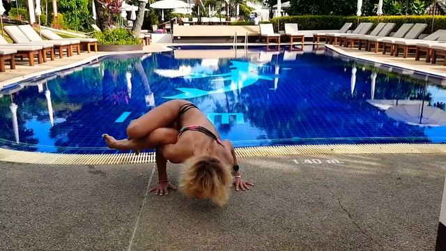 Балансовые асаны по JogaYoga.