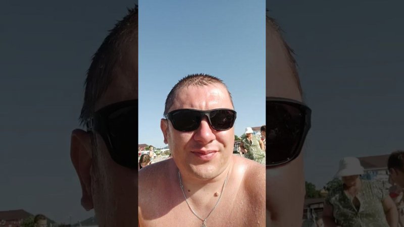 23 июня, пос. Новомихаиловский. На пляже.