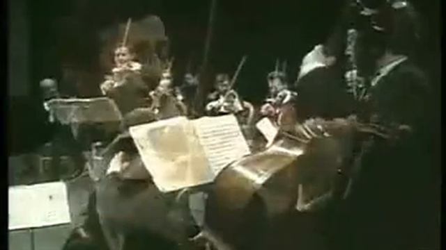 №199 Vladimir Spivakov plays Bach Violin Concerto in a minor 1 смотреть онлайн