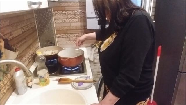 Приготовление вкуснейшего бюджетного ужина смотреть онлайн