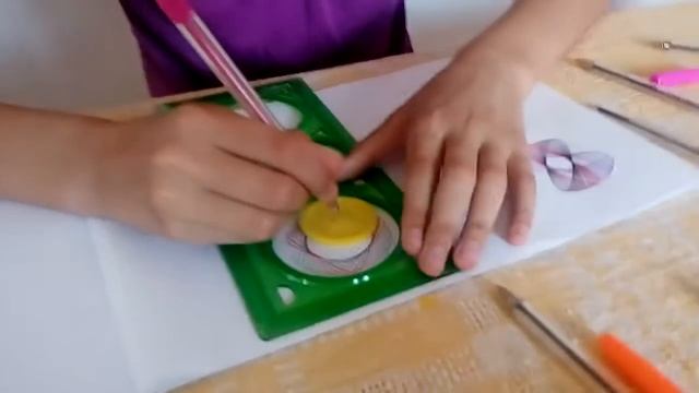 Рисуем с помощью СПИРОГРАФА. Развивающая и логическая игра.