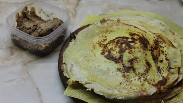 Блины с печенью в панировке