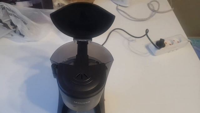 Обзор на кофеварку Maxwell MW-1650 купленной в Sulpak