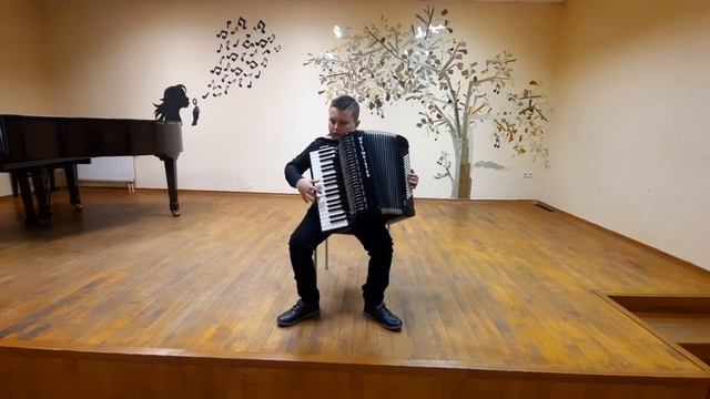 M. Tovpeko Variations on the theme D. Kabalevsky, performed by Augustas Jackevičius. смотреть онлайн