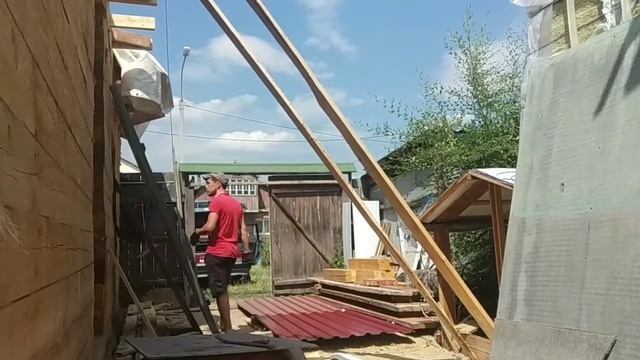 Крыша Пристройки смотреть онлайн