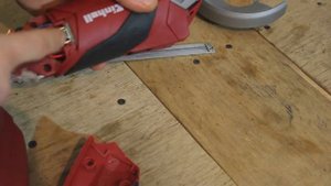 Не очень !Угловая шлифмашина Einhell TE-AG 125/750 Kit / какую болгарку выбрать?