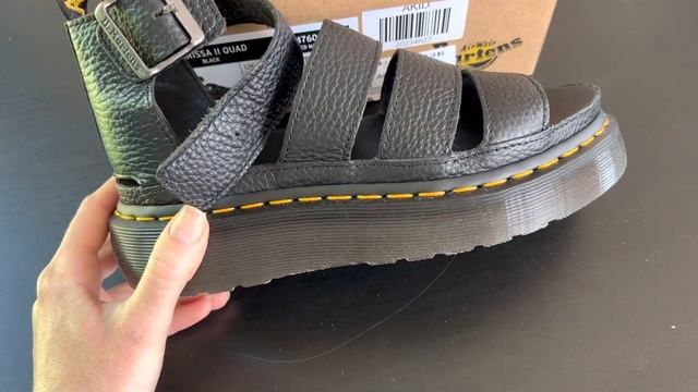 Dr. Martens Clarissa обзор. Стоит ли покупать? Как выбрать размер? смотреть онлайн