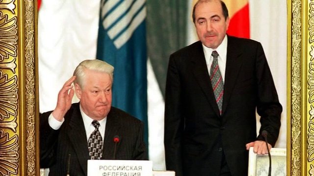 ДОБРОВОЛЬЦЫ-ПРЕДАТЕЛИ