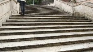 ROME: Climbing to the top of the Spanish Steps (Scalinata di Trinità dei Monti), Italy