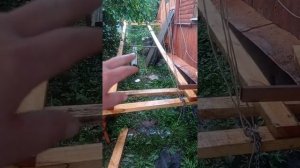 гараж из профтрубы своими руками . в одно жало. крою крышу. профлист с21