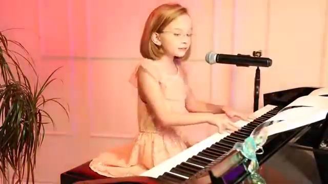 ТРИ ЖЕЛАНИЯ   Виктория Старикова   9 лет THREE WISHES   Victoria Starikova   9 y