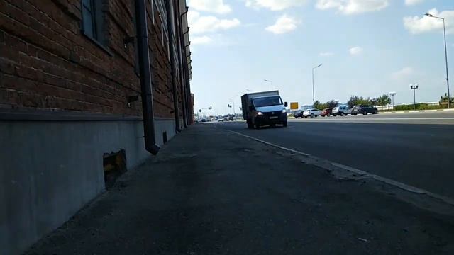 Нижний Новгород, вид снизу. Чкаловская лестница - НижнеВолжская наб 1 смотреть онлайн