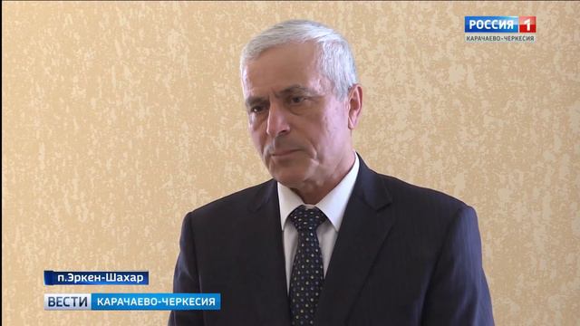 В Ногайском районе прошло отчетное заседание общественности смотреть онлайн