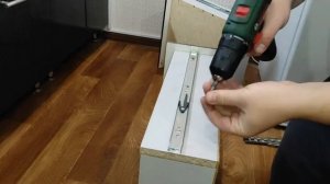Как установить шариковые направляющие на ящик