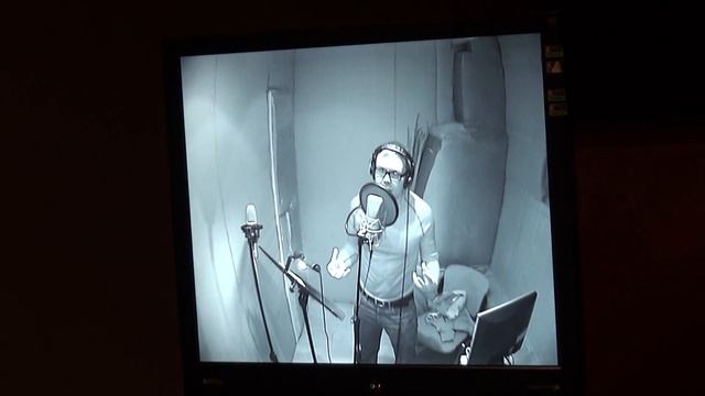 Изя Листин на мониторе смотреть онлайн