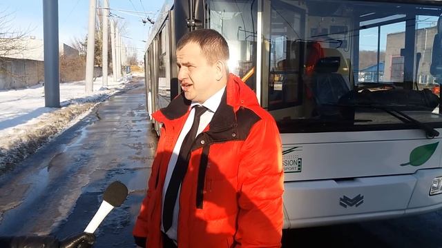 Водитель первого бесконтактного троллейбуса в Гродно (25 января 2017 г.) смотреть онлайн