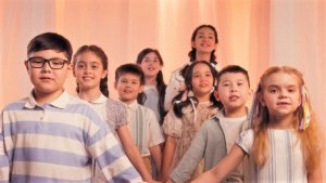 Дети спели «Катюшу» на разных языках народов России