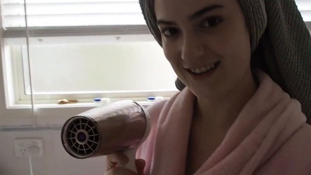 TRIALLING NEW PHILIPS MOISTURE PROTECT STYLING TOOLS | THE ADELAIDIAN смотреть онлайн