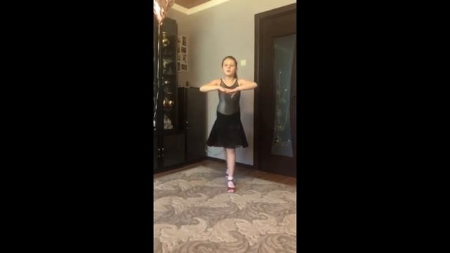 "Повторення елементів танцю "Самба" (керівник Кравченко В.М.) смотреть онлайн