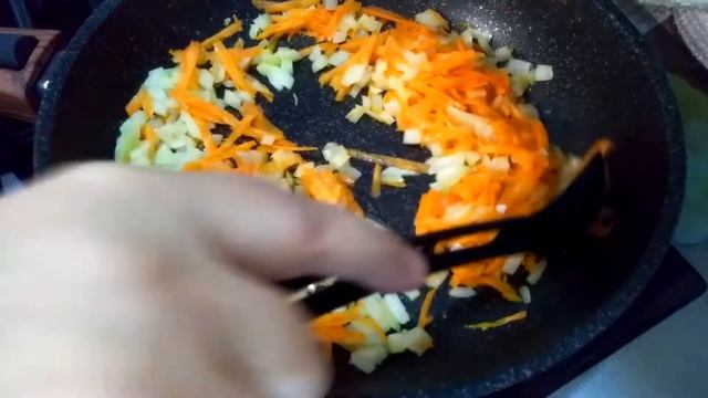 ЛЕНИВЫЕ ГОЛУБЦЫ – ГОТОВЯТСЯ ПРОСТО, А ПО ВКУСУ ОДИН В ОДИН С КЛАССИЧЕСКИМИ!
