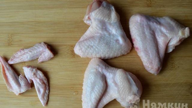 Куриные крылья жаренные на мангале