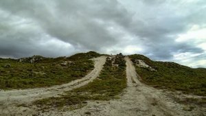 Nissan Navara D40 4x4 off road sand dune climb