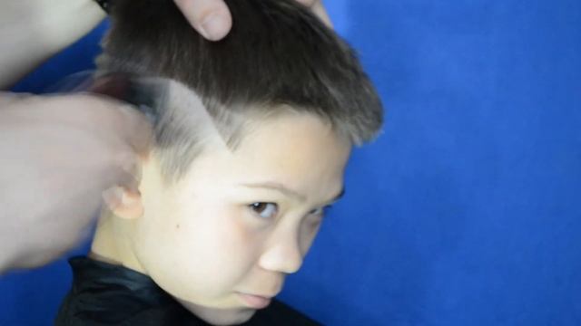 Модная детская стрижка 2021 смотреть онлайн